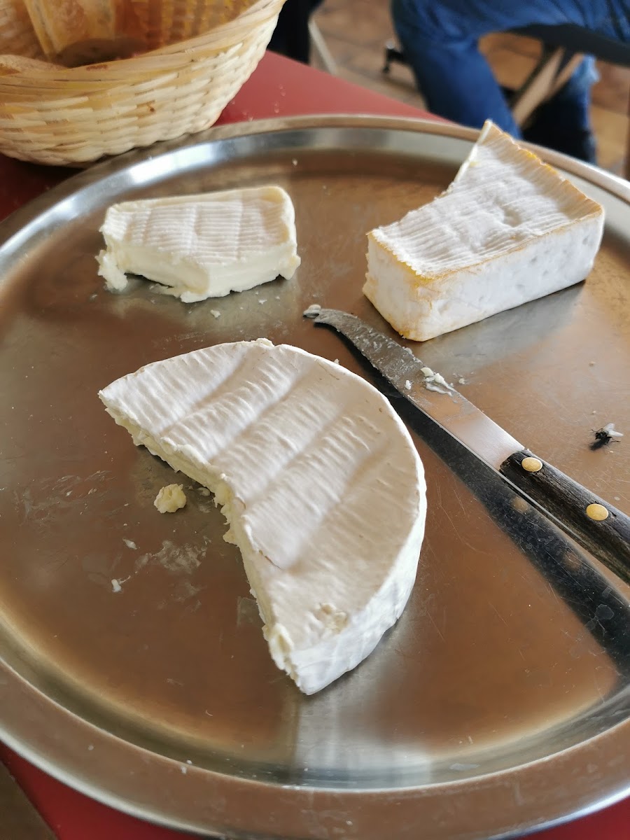 Au Trou Normand Photos 2